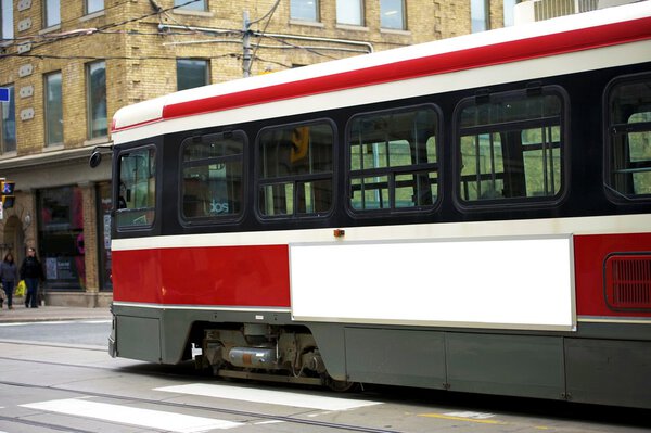 Трамвайная реклама
