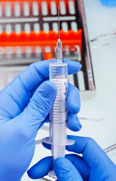 Geneeskunde injectie voorbereiden — Stockfoto