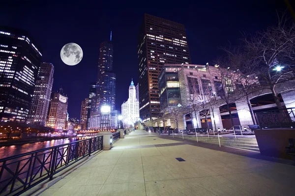 シカゴの有名なリバーウォーク — ストック写真
