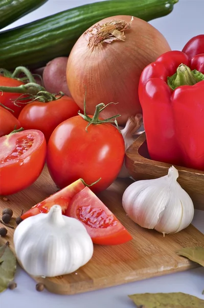 Färska ekologiska tomater — Stockfoto