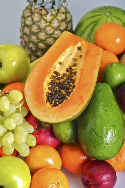 Papaya fresca e frutta — Foto Stock