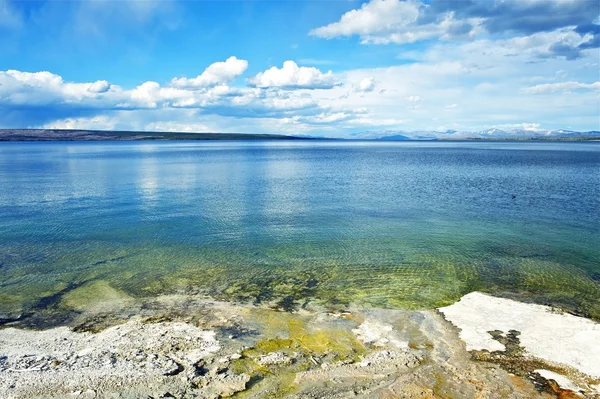 Lago di Yellowstone scenario — Foto Stock