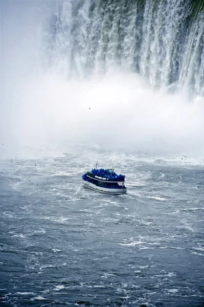 Passeio de barco de Niagara — Fotografia de Stock