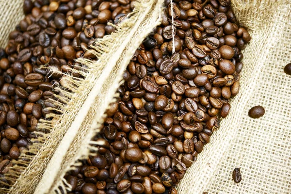 Kávová zrna detailní up — Stock fotografie
