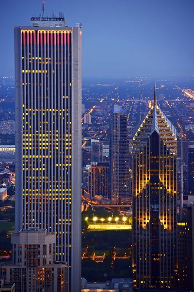 Illuminazione del centro città — Foto Stock