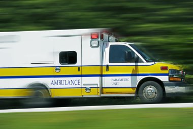 Ambulans sağlık görevlileri