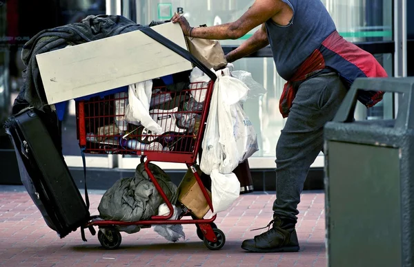 Homeless with Shopping Cart — Stock Photo, Image