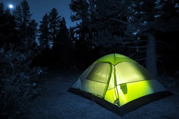 Μικρή σκηνή camping — Φωτογραφία Αρχείου