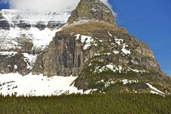 Snowy Peak — Stock Photo, Image