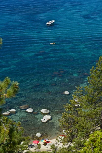 Jezero tahoe léto — Stock fotografie