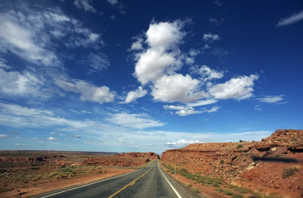 Arizona carretera del desierto —  Fotos de Stock