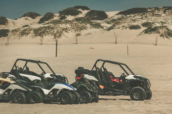 Sandy Beach Atv Rides All Terrain Vehicle Driving Dunes Motiv — Stock fotografie
