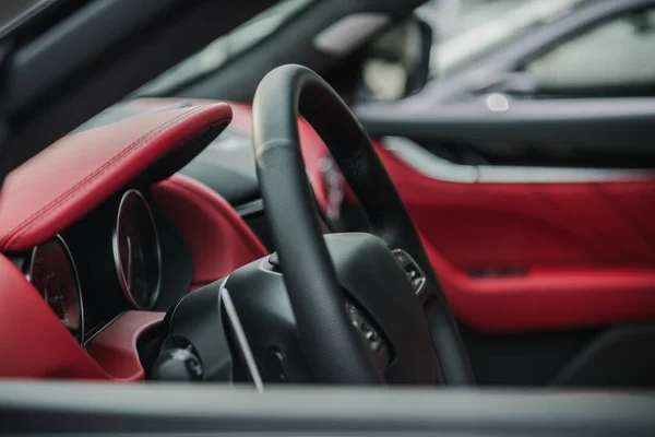 Brand New Elegant Car Red Leather Finishing Dealership Showroom Automotive — Stockfoto
