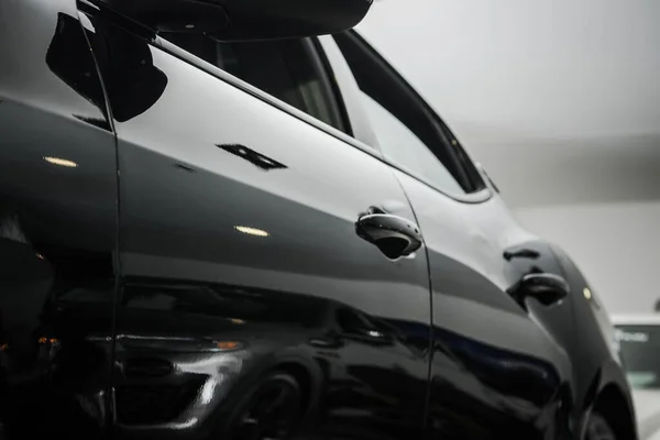 Black Modern Compact Vehicle Dealership Showroom Close Thema Automotive Business — Stockfoto