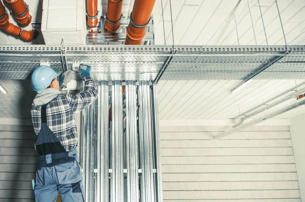 Instalación Del Sistema Eléctrico Comercial Del Edificio Junto Con Infraestructura —  Fotos de Stock