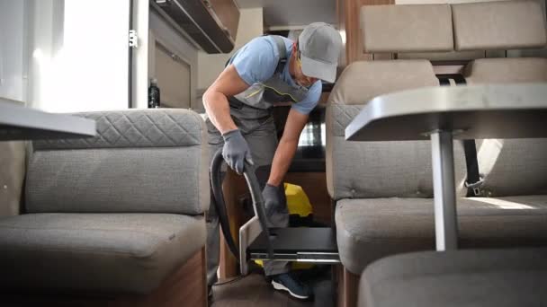 Industrial Rental Worker Vacuuming Camper Van Preparing Motorhome Next Client — Stockvideo