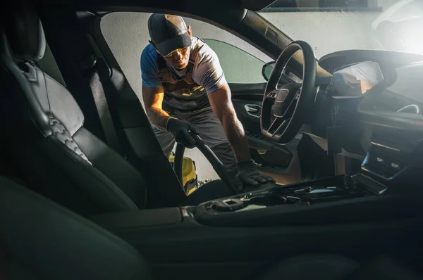 Caucasian Men Vacuuming Modern Car Interior Cleaning Vehicle Seats Automotive — Zdjęcie stockowe