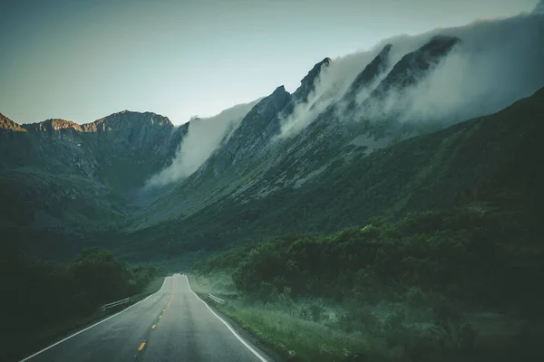 Lofoten Nordland County Norway Cloudy Morning Scenic Highway Скандинавская Тема — стоковое фото