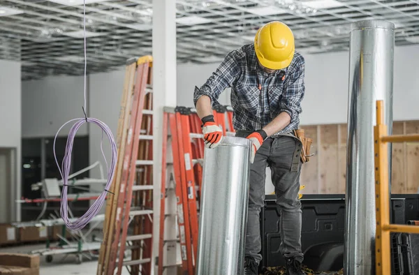 Caucasian Contractor Yellow Hard Hat Moving Ventilation Pipe Installation Hvac — Stock Photo, Image