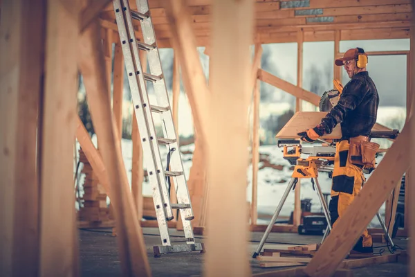 Contractor Processing Wood Panels Using His Carpentry Equipment Canadian Style — 스톡 사진