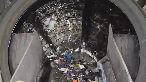 Moving Solid Waste Sorting Drum Machine Trash Recycling Facility — Video Stock