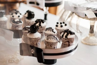 Doğum gününde Cup Pastaları