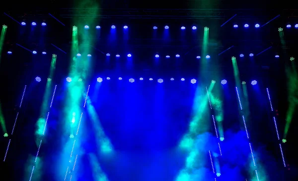 Światła Sceny Niebieski Oświetlenie Punktowe Koncercie — Zdjęcie stockowe