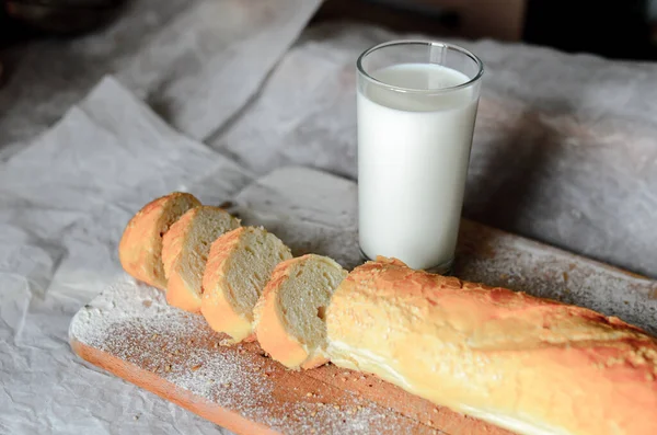 Natura Morta Bicchiere Latte Pane Fette — Foto Stock