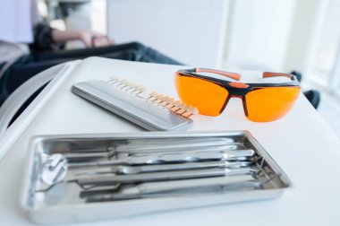 Diş tedavisi için diş aletleri.