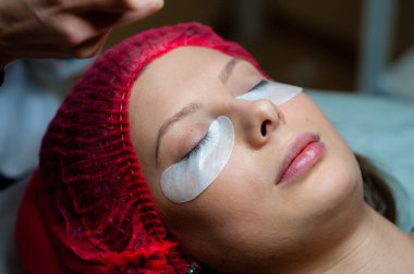 Güzellik Salonu kirpik Bakımı.