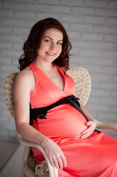 Ευτυχισμένη Έγκυος Γυναίκα Όμορφο Χαμόγελο — Φωτογραφία Αρχείου