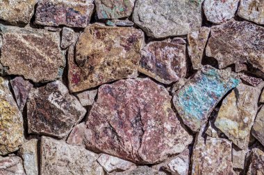Doğal taştan arka plan. Eski taş duvar arkaplan dokusu kapat.