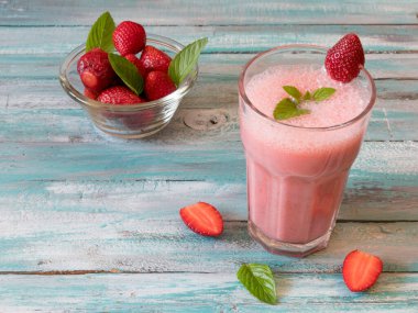 background, berry, beverage, breakfast, closeup, cocktail, cold, delicious, dessert, diet, drink, eating, food, fresh, freshness, fruit, glass, health, healthy, isolated, juice, liquid, milk, milkshake, mint, nobody, nutrition, organic, pink, red, re