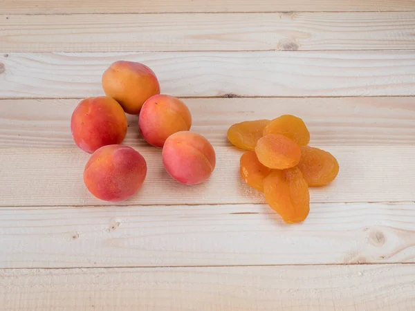 Close Fresh Driied Apricots Light Wooden Background — Stockfoto