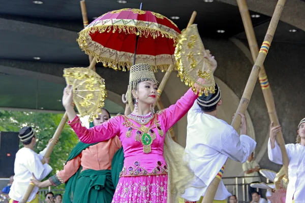 Bailarina cultural — Foto de Stock