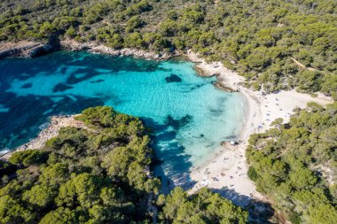Cala en Turqueta 'nın hava manzarası, Menorca adaları, İspanya