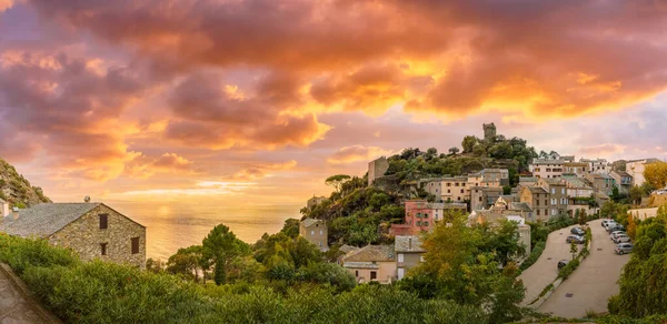 Paesaggio Con Villaggio Nonza Tramonto Isola Corsica Francia — Foto Stock