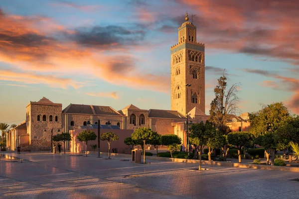 Пейзаж Мечетью Кутубия Закате Марракеш Марокко — стоковое фото