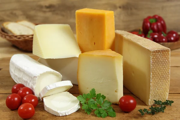 Cheese board — Stock Photo, Image