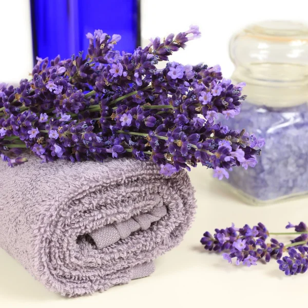 Lavender spa — Stock Photo, Image