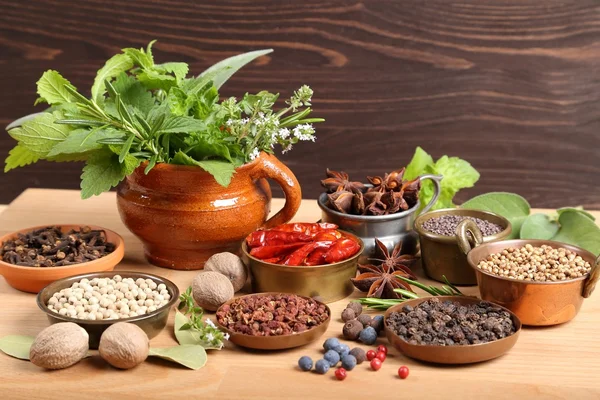 Herbs and spices. — Stock Photo, Image