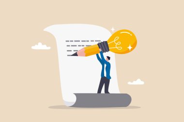 Blog yazmaya başlamak için yaratıcı fikir ve ilham, yaratıcılık ve hayal gücü iş, yetenek ve kıvranma becerisi kavramına, zeki genç adam kağıt üzerinde ampul fikri olan büyük bir kalem kullanıyor..