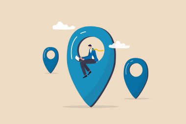 Uzaktan çalışma ya da uzaktan çalışma, sanal ofis ya da herhangi bir yerde çalışma, serbest ya da çevrimiçi ofis, deniz aşırı çalışan konsepti, iş adamı harita pin üzerinde bilgisayarla uzaktan çalışma.
