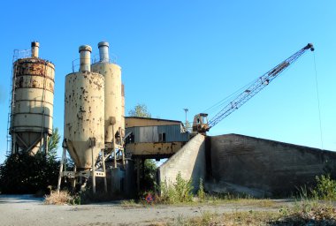 Beton karıştırıcı