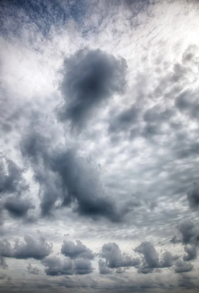 Dramatic stormy clouds. — Stock Photo, Image