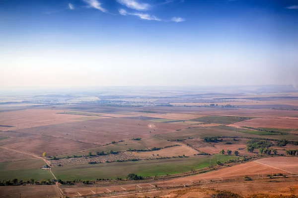 Hermosa vista de los campos desde gran altura. Imagen HDR — Foto de Stock
