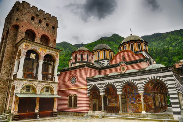 Bulgaria.hdr 画像でリラ monastery.the 最も大きい正教会修道院 — ストック写真