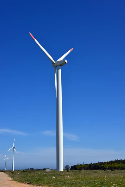 Parc d'éoliennes - source d'énergie alternative — Photo