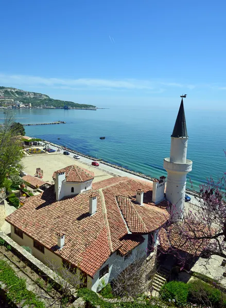 Residência da rainha romena junto ao mar negro em Balchik, Bulgária — Fotografia de Stock