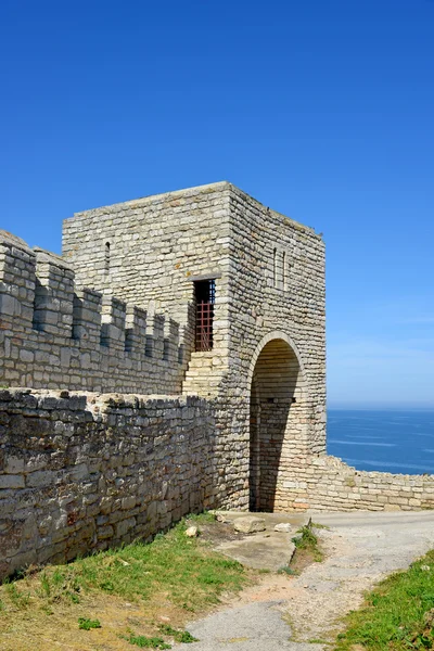 Middeleeuwse vesting op Kaap kaliakra, zwarte zee, Bulgarije — Stockfoto